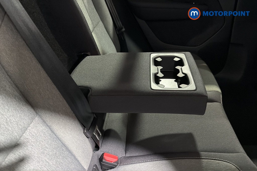 Volvo Xc40 Core Automatic Petrol SUV - Stock Number (1689682) - 26th supplementary image