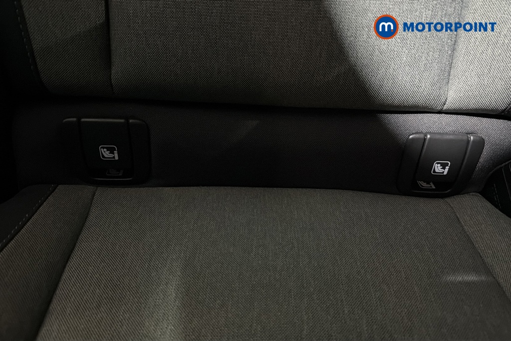 Volvo Xc40 Core Automatic Petrol SUV - Stock Number (1689682) - 27th supplementary image