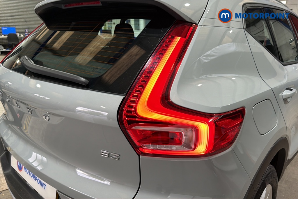 Volvo Xc40 Core Automatic Petrol SUV - Stock Number (1689682) - 36th supplementary image