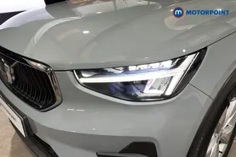 Volvo Xc40 Core Automatic Petrol SUV - Stock Number (1689682) - 42nd supplementary image