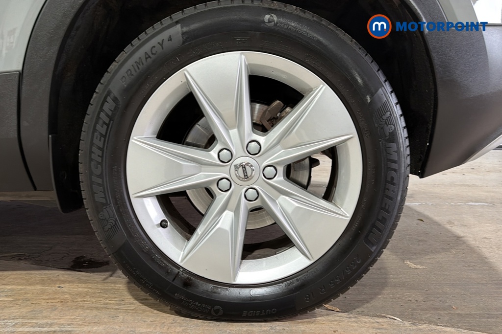 Volvo Xc40 Core Automatic Petrol SUV - Stock Number (1689682) - 45th supplementary image