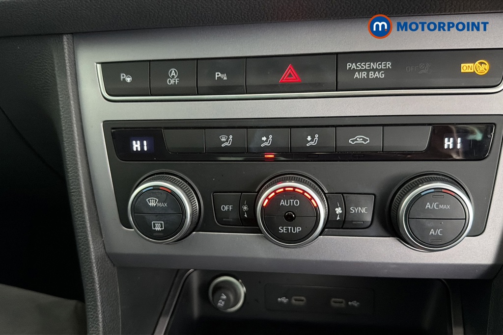 Seat Ateca FR Manual Petrol SUV - Stock Number (1689861) - 12th supplementary image
