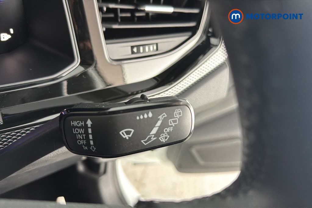 Volkswagen Polo Match Manual Petrol Hatchback - Stock Number (1690388) - 6th supplementary image