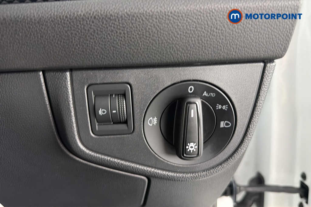 Volkswagen Polo Match Manual Petrol Hatchback - Stock Number (1690388) - 11th supplementary image