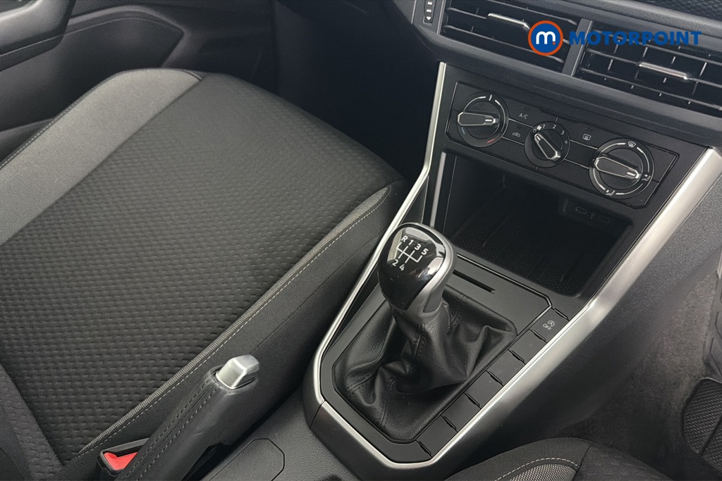 Volkswagen Polo Match Manual Petrol Hatchback - Stock Number (1690388) - 15th supplementary image