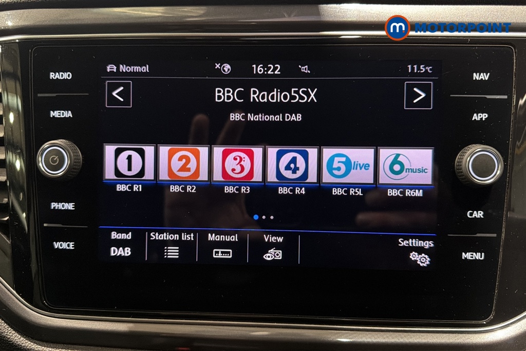 Volkswagen T-Roc R-Line Manual Diesel SUV - Stock Number (1688196) - 8th supplementary image
