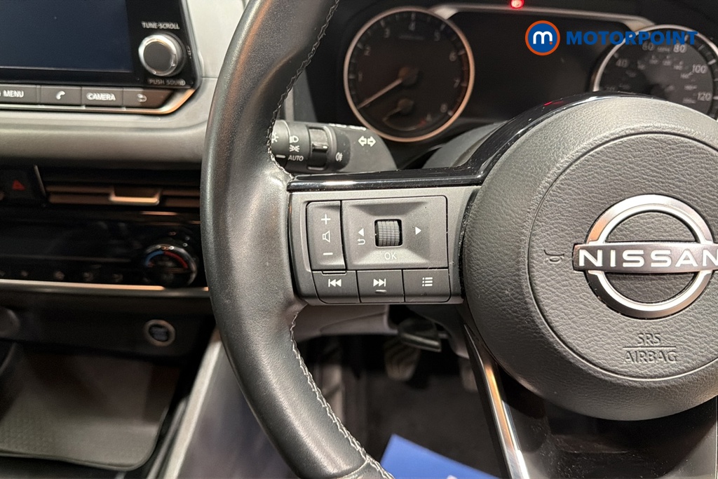 Nissan Qashqai Acenta Premium Manual Petrol SUV - Stock Number (1689024) - 4th supplementary image