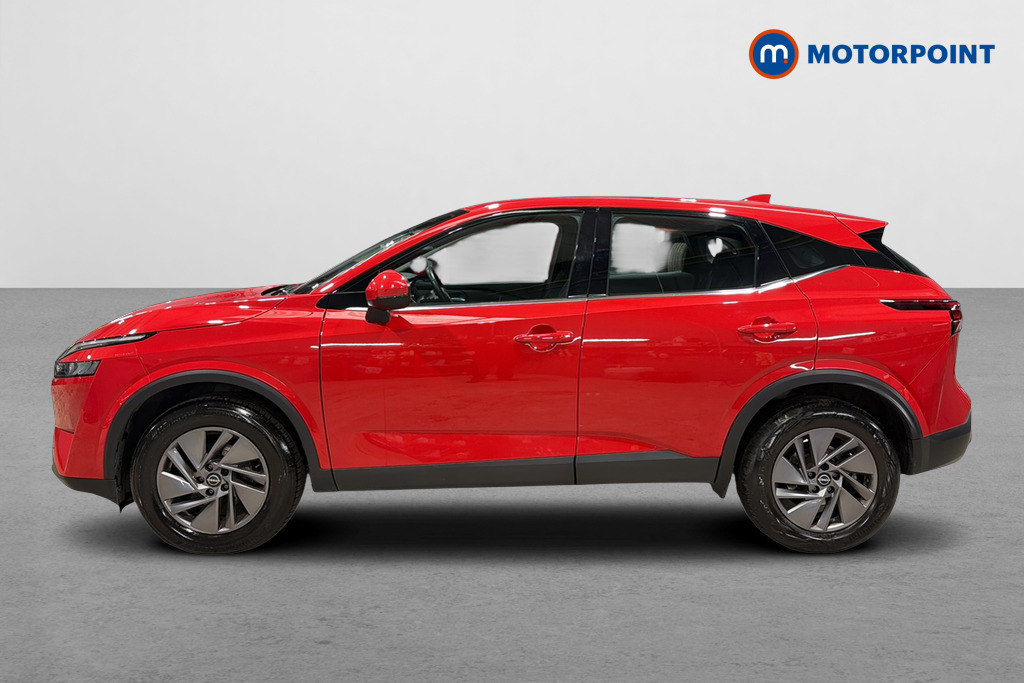 Nissan Qashqai Acenta Premium Manual Petrol SUV - Stock Number (1689024) - Drivers side