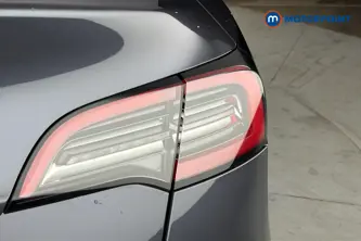 Tesla Model Y Long Range Automatic Electric SUV - Stock Number (1689586) - 36th supplementary image