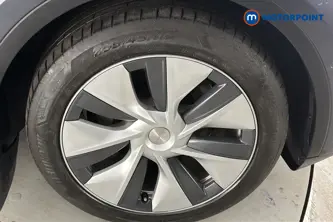 Tesla Model Y Long Range Automatic Electric SUV - Stock Number (1689586) - 47th supplementary image