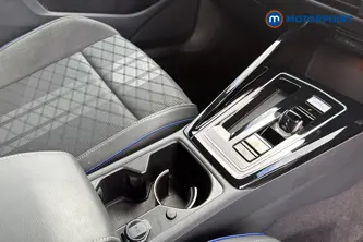 Volkswagen Golf R-Line Automatic Petrol Hatchback - Stock Number (1690080) - 15th supplementary image