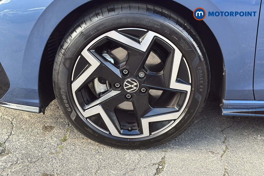 Volkswagen Golf R-Line Automatic Petrol Hatchback - Stock Number (1690080) - 44th supplementary image