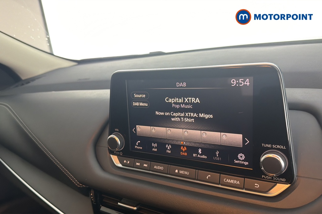 Nissan Qashqai Acenta Premium Automatic Petrol SUV - Stock Number (1690248) - 8th supplementary image