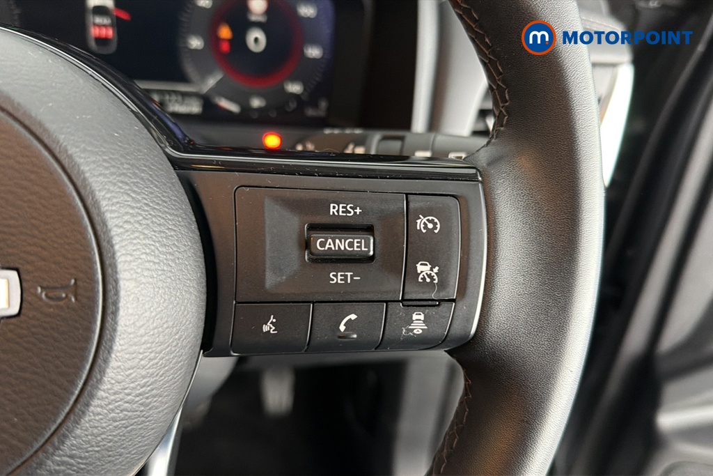 Nissan Qashqai N-Connecta Automatic Petrol-Electric Hybrid SUV - Stock Number (1690256) - 3rd supplementary image
