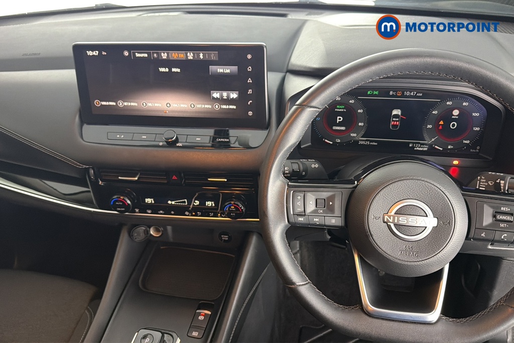 Nissan Qashqai N-Connecta Automatic Petrol-Electric Hybrid SUV - Stock Number (1690256) - 1st supplementary image