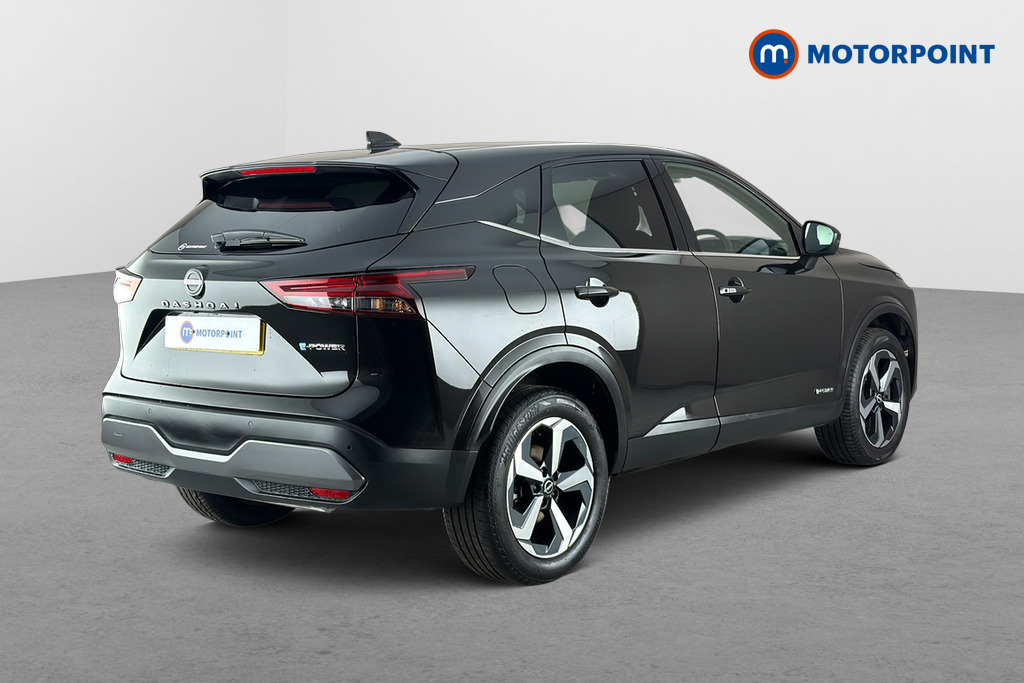 Nissan Qashqai N-Connecta Automatic Petrol-Electric Hybrid SUV - Stock Number (1690262) - Passenger side rear corner