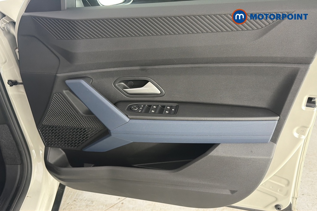 Dacia Duster Journey Automatic Petrol-Electric Hybrid SUV - Stock Number (1690284) - 18th supplementary image