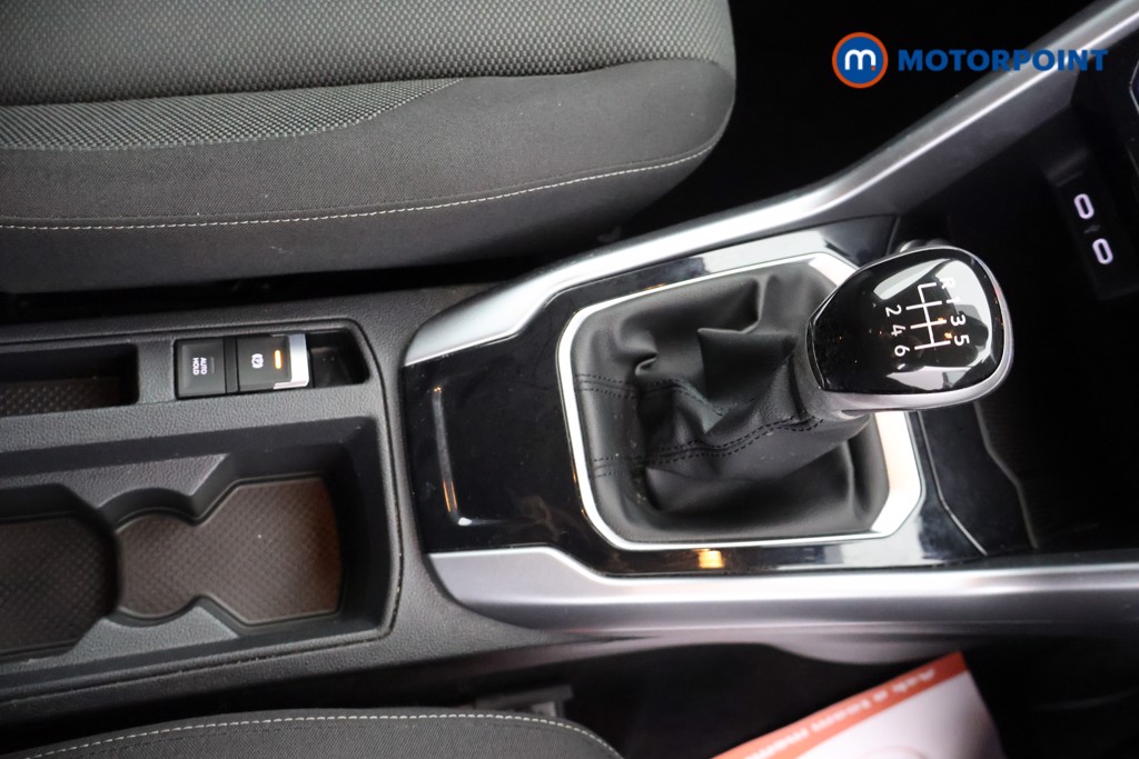 Volkswagen T-Roc Life Manual Petrol SUV - Stock Number (1652211) - 11th supplementary image