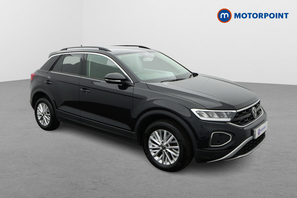 Volkswagen T-Roc Life Manual Petrol SUV - Stock Number (1652211) - Drivers side front corner