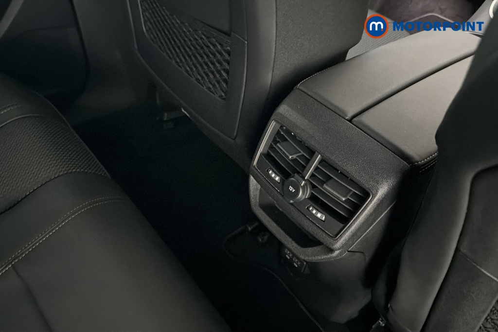 Peugeot 3008 GT Automatic Petrol Plug-In Hybrid SUV - Stock Number (1670399) - 28th supplementary image