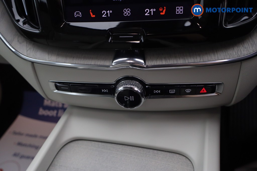 Volvo Xc60 Plus Automatic Petrol SUV - Stock Number (1679142) - 10th supplementary image