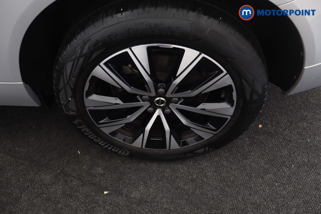 Volvo Xc60 Plus Automatic Petrol SUV - Stock Number (1679142) - 33rd supplementary image