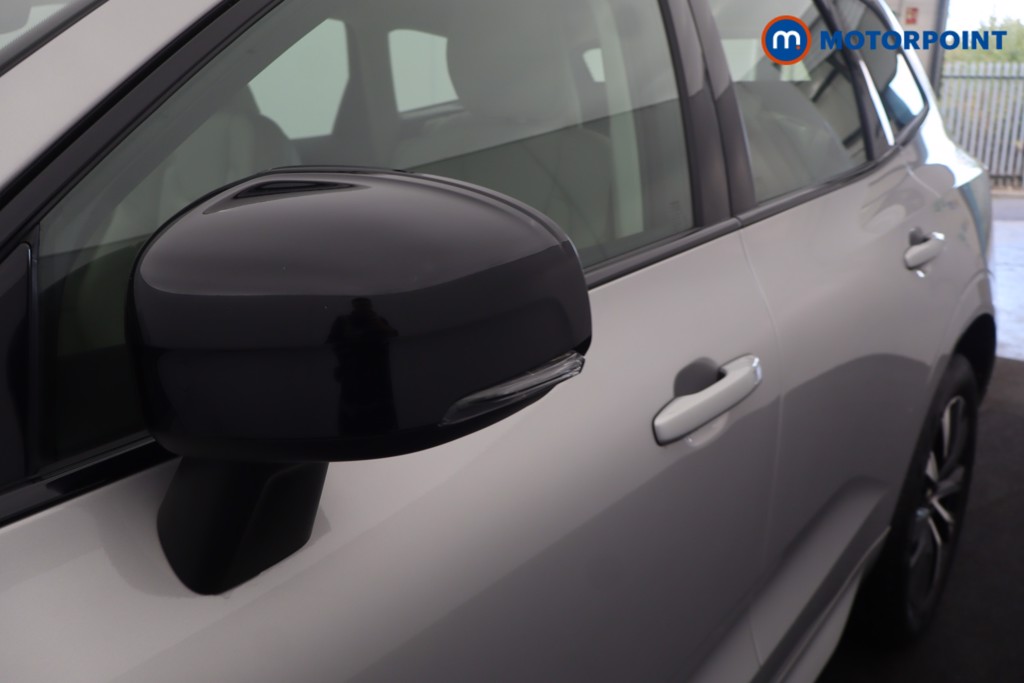 Volvo Xc60 Plus Automatic Petrol SUV - Stock Number (1679142) - 43rd supplementary image