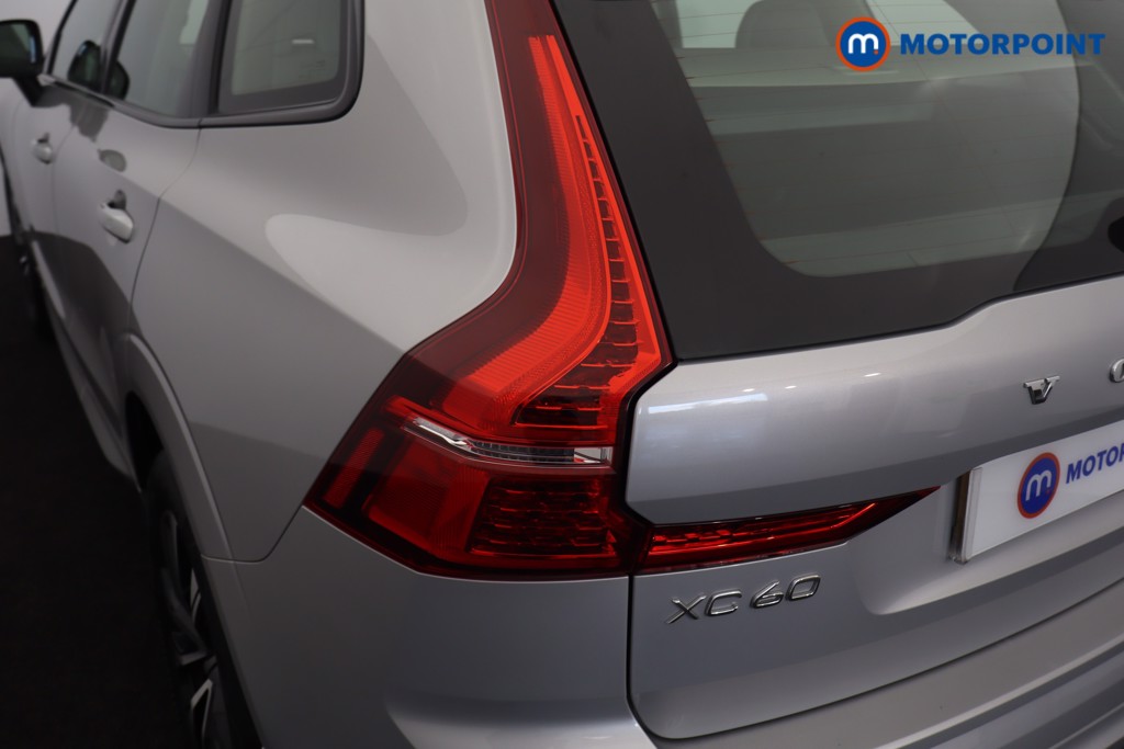 Volvo Xc60 Plus Automatic Petrol SUV - Stock Number (1679142) - 44th supplementary image