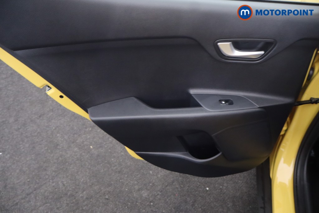 KIA Stonic 2 Automatic Petrol SUV - Stock Number (1679448) - 32nd supplementary image