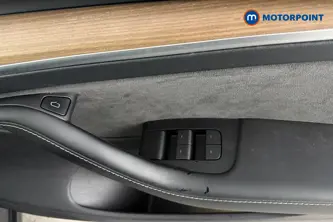 Tesla Model 3 Long Range Automatic Electric Saloon - Stock Number (1680851) - 19th supplementary image
