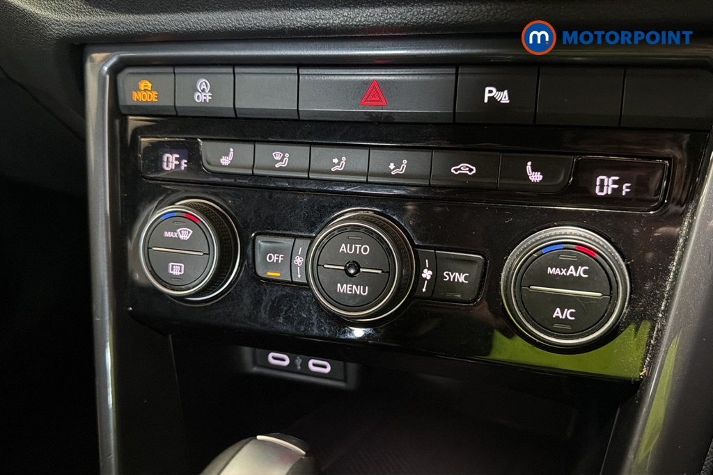 Volkswagen T-Roc R-Line Automatic Petrol SUV - Stock Number (1682188) - 12th supplementary image