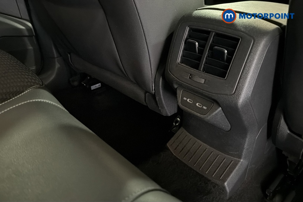 Volkswagen T-Roc R-Line Automatic Petrol SUV - Stock Number (1682188) - 28th supplementary image