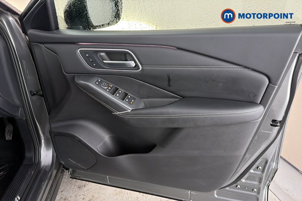 Nissan Qashqai Tekna Automatic Petrol SUV - Stock Number (1682656) - 18th supplementary image