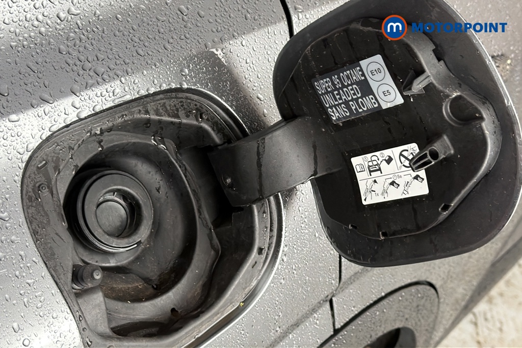 Nissan Qashqai Tekna Automatic Petrol SUV - Stock Number (1682656) - 41st supplementary image