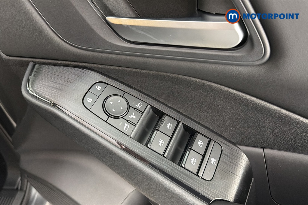 Nissan Qashqai N-Connecta Manual Petrol SUV - Stock Number (1683490) - 19th supplementary image