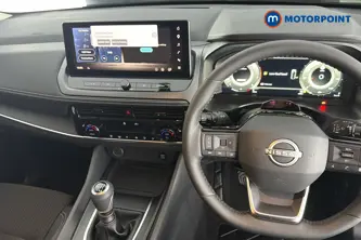 Nissan Qashqai N-Connecta Manual Petrol SUV - Stock Number (1683490) - 1st supplementary image