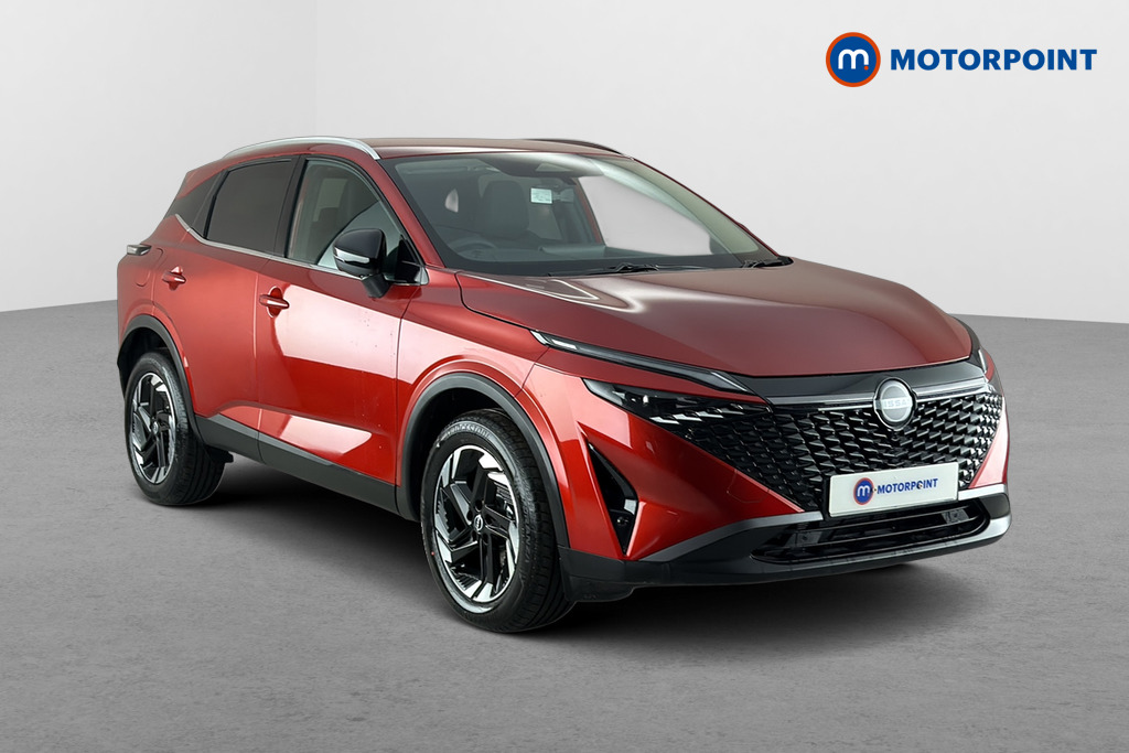 Nissan Qashqai N-Connecta Manual Petrol SUV - Stock Number (1683493) - Drivers side front corner