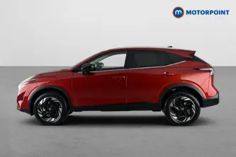 Nissan Qashqai N-Connecta Manual Petrol SUV - Stock Number (1683493) - Drivers side