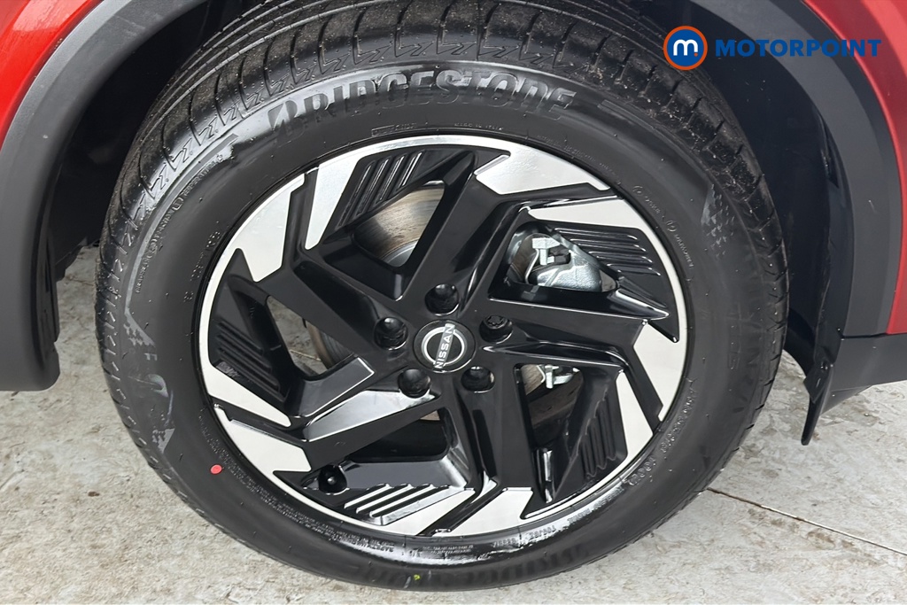 Nissan Qashqai N-Connecta Manual Petrol SUV - Stock Number (1683493) - 47th supplementary image