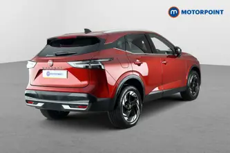 Nissan Qashqai N-Connecta Manual Petrol SUV - Stock Number (1683493) - Passenger side rear corner
