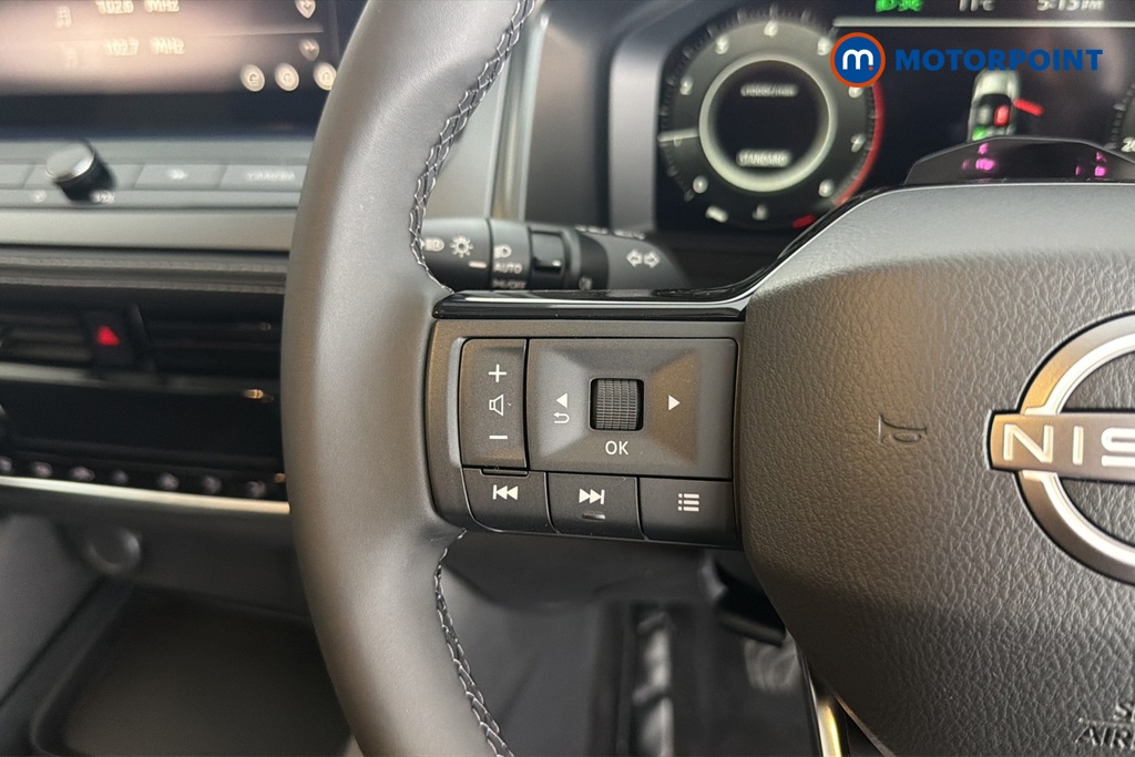 Nissan Qashqai Acenta Premium Manual Petrol SUV - Stock Number (1683494) - 4th supplementary image