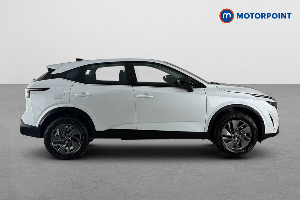 Nissan Qashqai Acenta Premium Manual Petrol SUV - Stock Number (1683494) - Passenger side