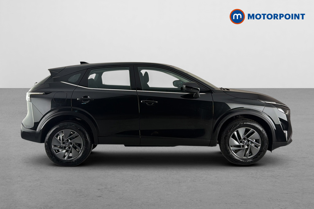 Nissan Qashqai Acenta Premium Manual Petrol SUV - Stock Number (1683497) - Passenger side