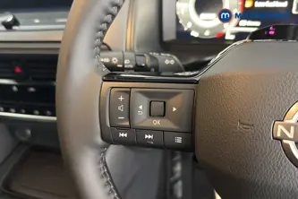 Nissan Qashqai N-Connecta Manual Petrol SUV - Stock Number (1683502) - 4th supplementary image
