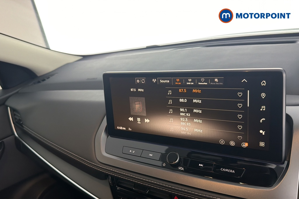 Nissan Qashqai N-Connecta Manual Petrol SUV - Stock Number (1683502) - 8th supplementary image