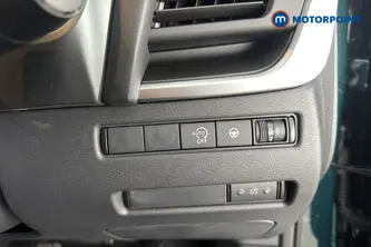 Nissan Qashqai N-Connecta Manual Petrol SUV - Stock Number (1683502) - 11th supplementary image