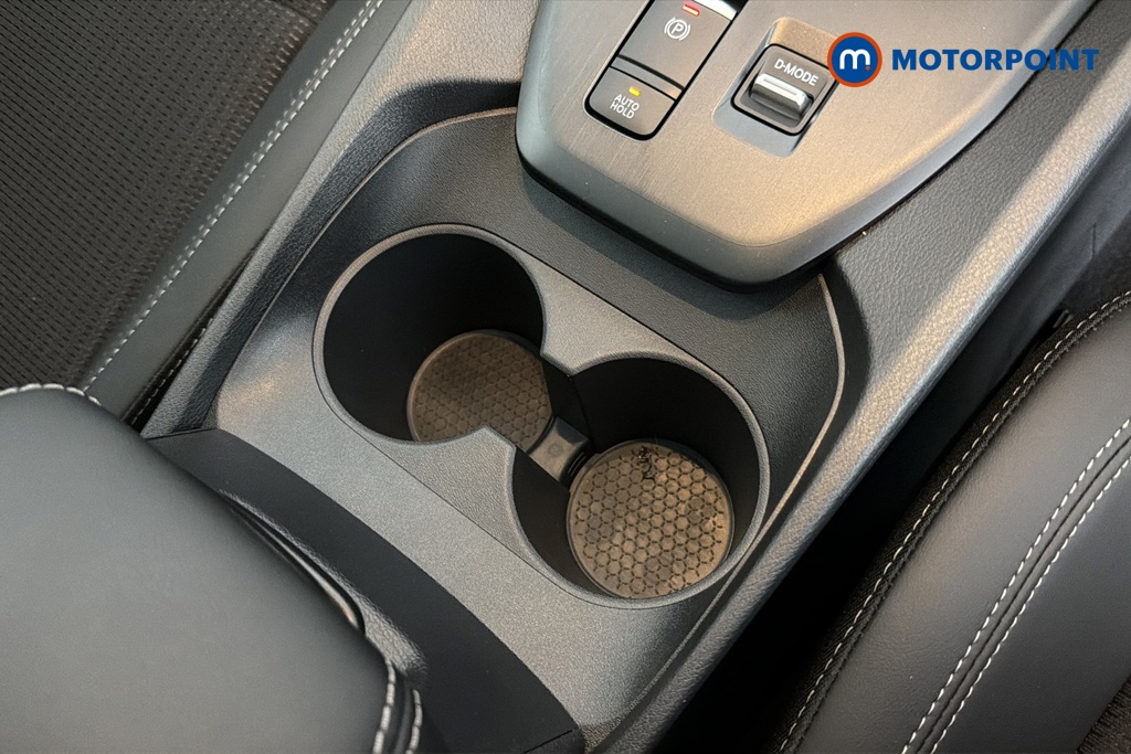 Nissan Qashqai N-Connecta Manual Petrol SUV - Stock Number (1683502) - 16th supplementary image