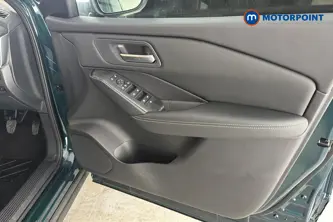 Nissan Qashqai N-Connecta Manual Petrol SUV - Stock Number (1683502) - 18th supplementary image
