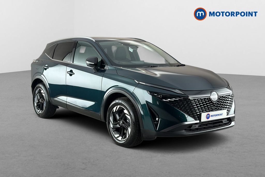 Nissan Qashqai N-Connecta Manual Petrol SUV - Stock Number (1683502) - Drivers side front corner