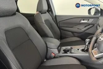Nissan Qashqai N-Connecta Manual Petrol SUV - Stock Number (1683502) - 22nd supplementary image